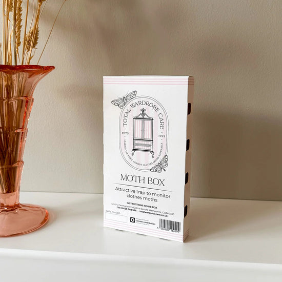 TOTAL WARDROBE CARE Home Moth Box
