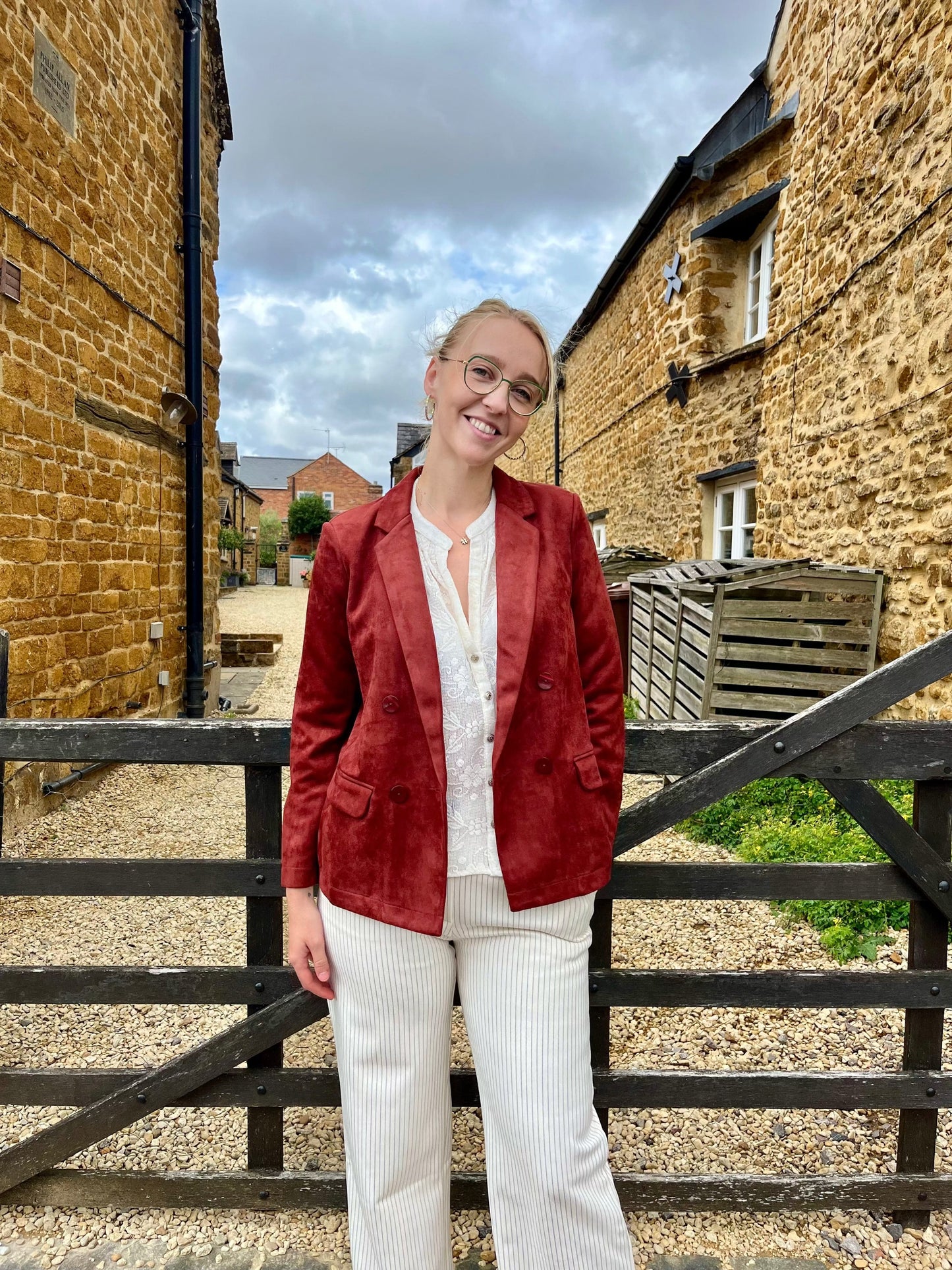 Traffic People Jackets Ava Rose Jacket in Wine