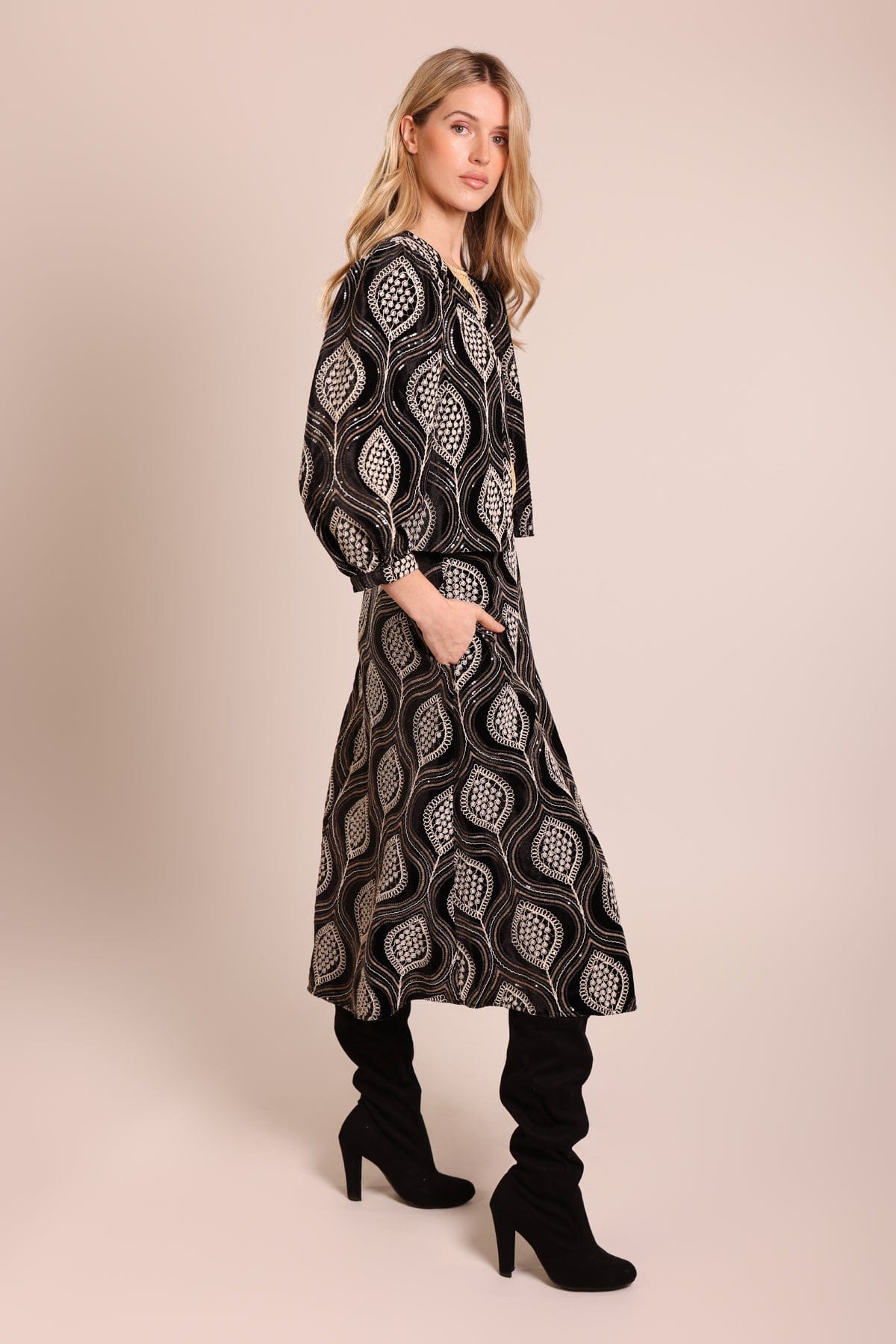 Traffic People Skirts Anarchy Skirt