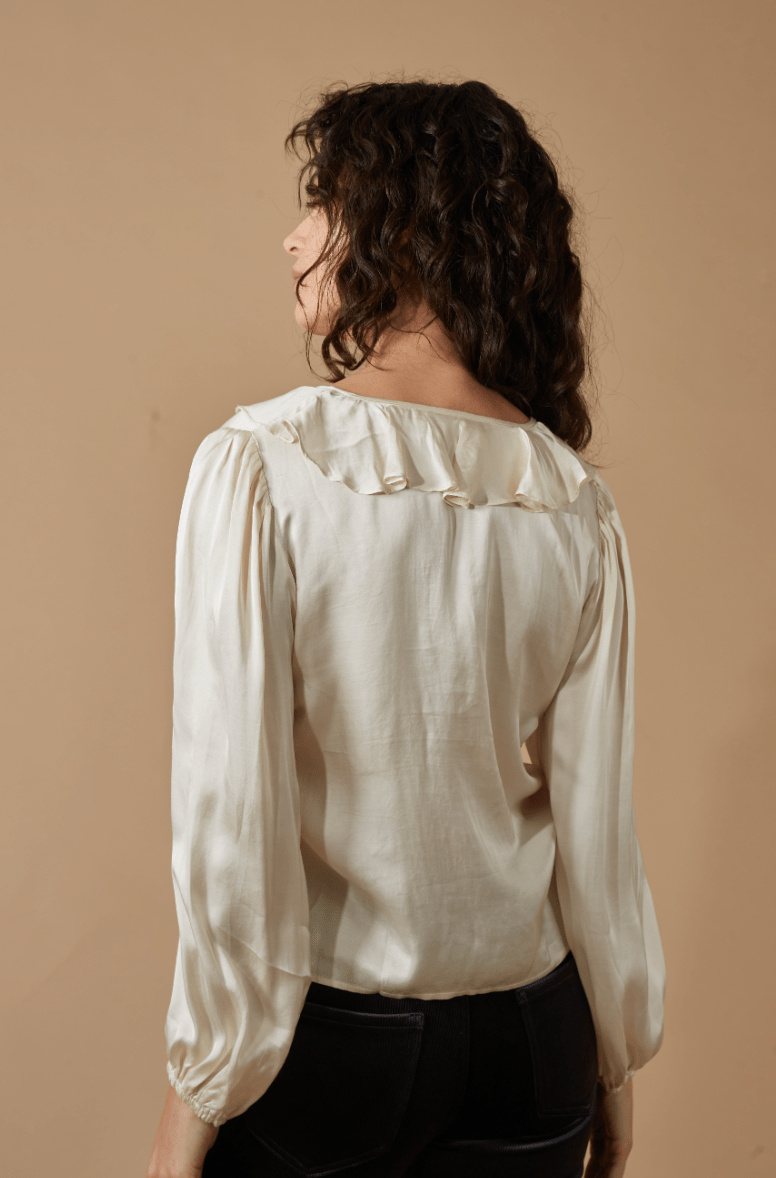 Traffic People Tops Moonstruck Thrill Me Shirt in Cream