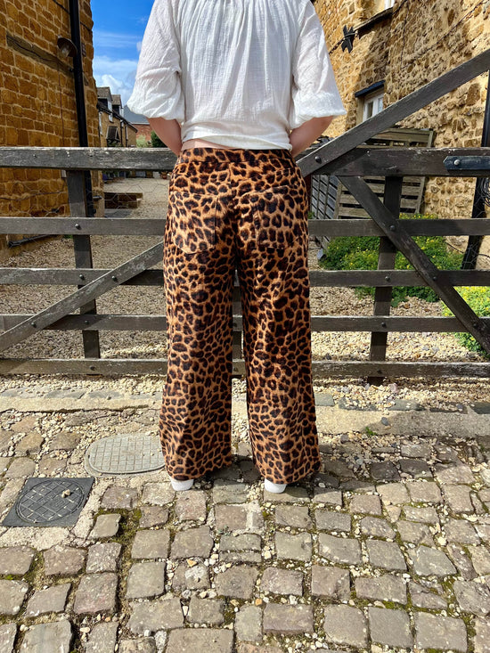Traffic People Trousers Lulu Trousers in Leopard Print