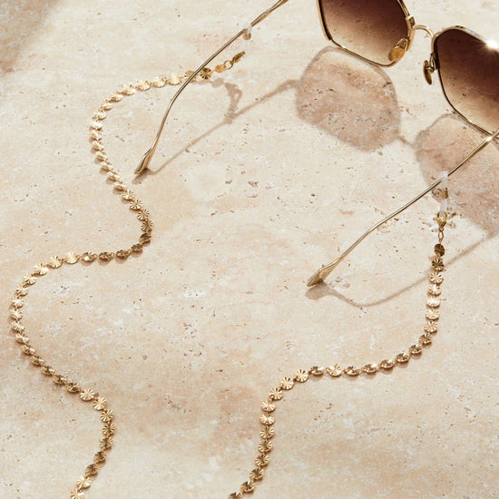Unchained Society Eyewear Accessories Rose Gold Disc Daisy Glasses Chain