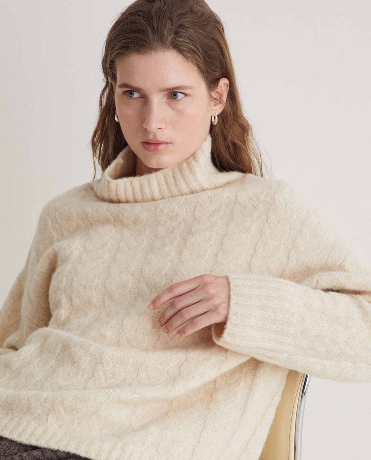 Yerse Knitwear Country Cable Knit Jumper in Cream