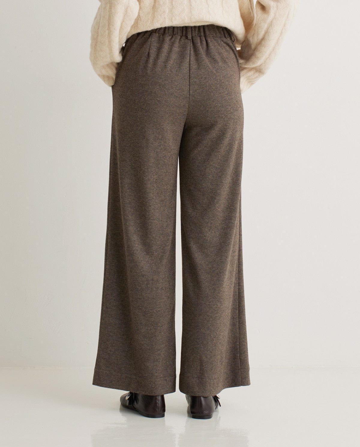 Yerse Trousers Alba Trousers in Mocha