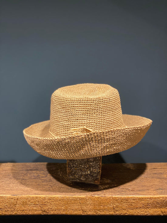 Load image into Gallery viewer, Sans Arcidet Accessories Fany Raffia Hat
