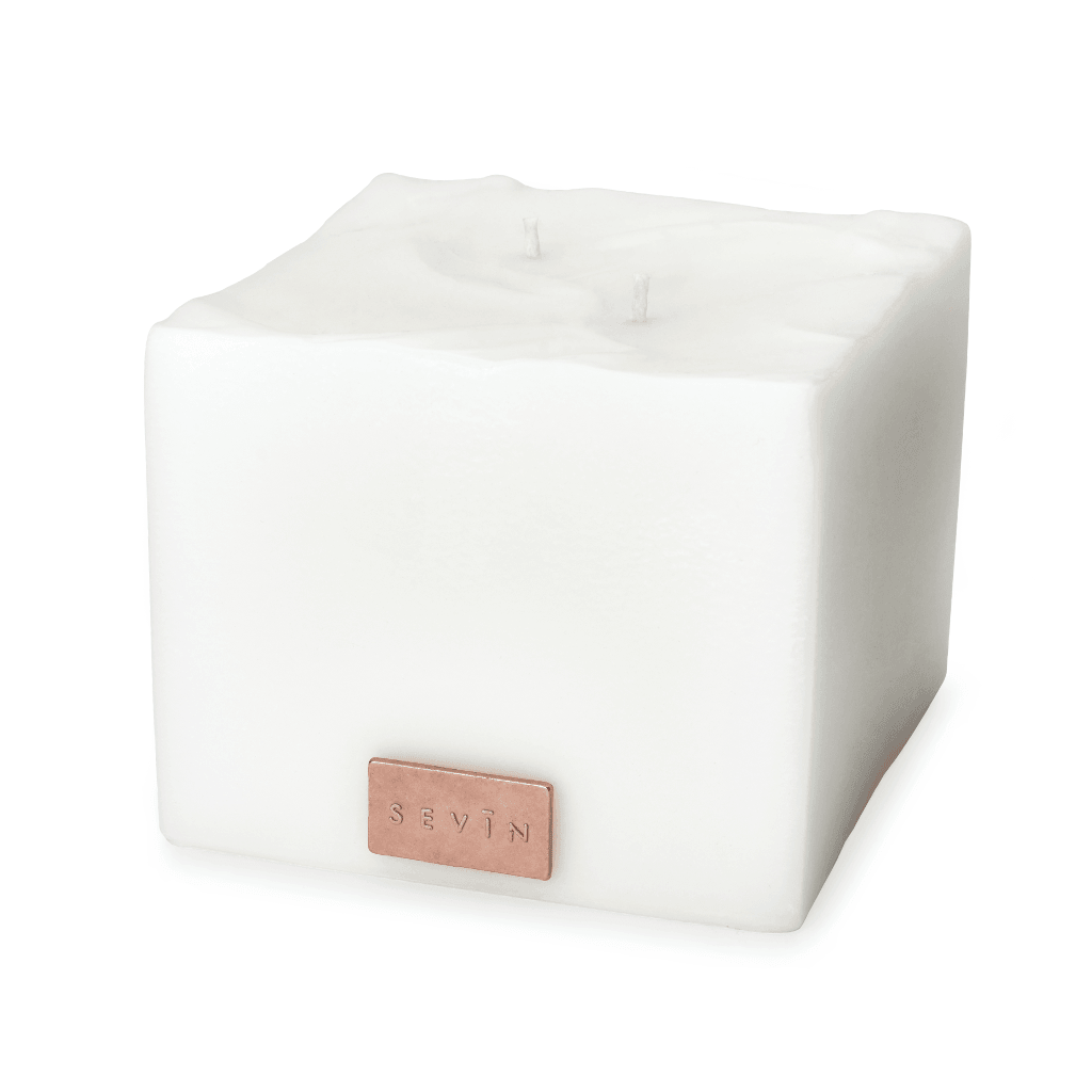 SEVIN London Home MEDIUM WHITE CANDLE Porcelain White Candle Double Wick
